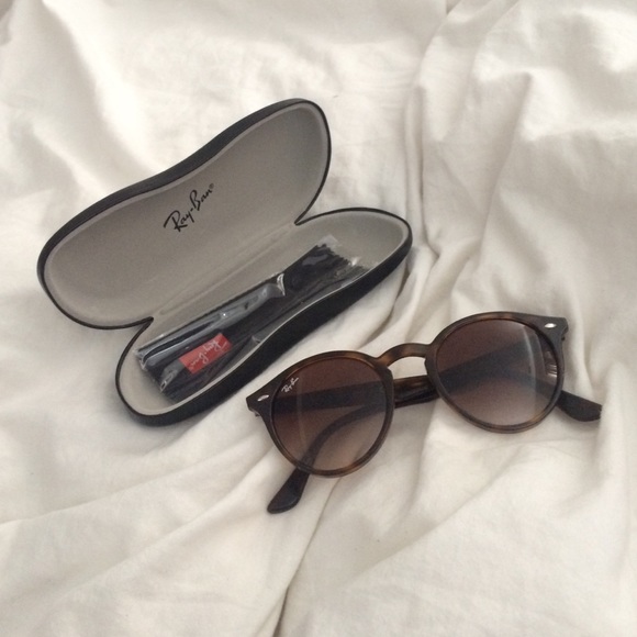 Brand New Ray-Ban Sunglasses