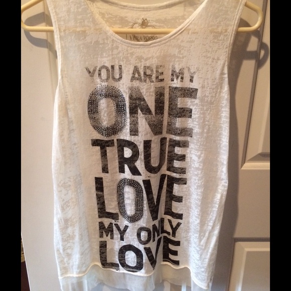 Vera Wang "Princess" collection tank top