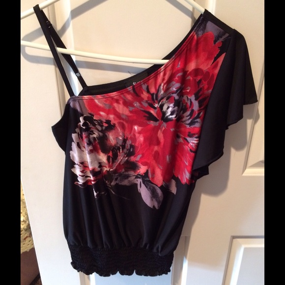 Byer California "B-Wear" Floral Top