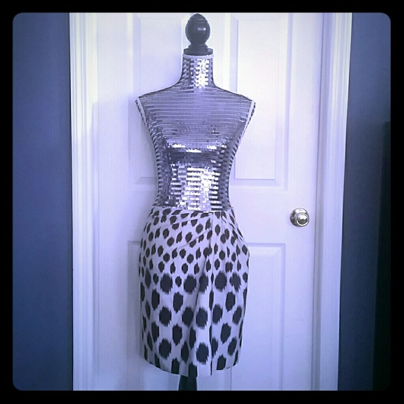 Banana Republic Skirt with plum spots