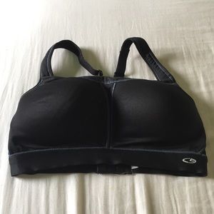 Black sports bra