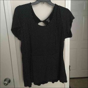 TORRID Empire Waist Polka Dot Top😎