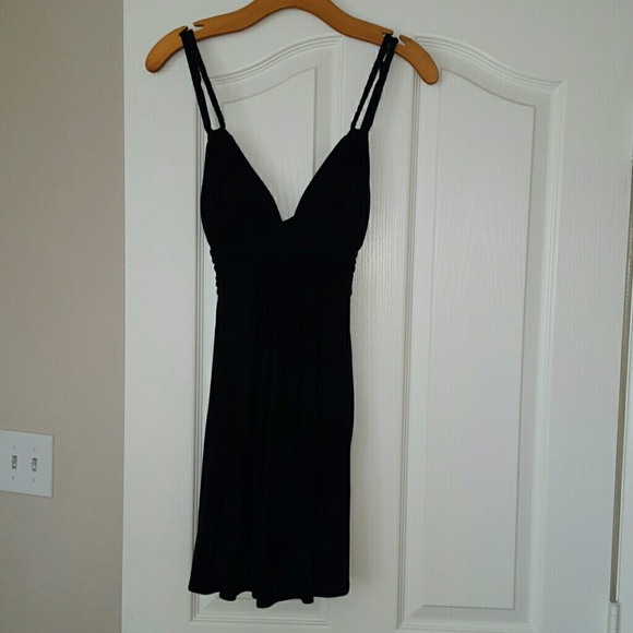 Black Guess dress