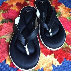 Adidas fit foam sandals