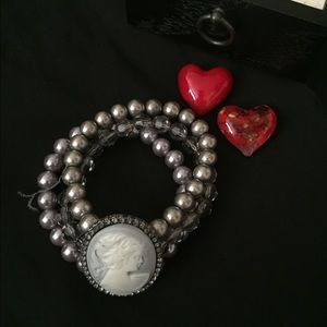 Lovely Avenue Bracelet 🌺