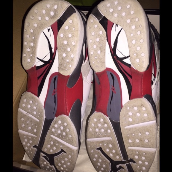 🎈Sale🎈 Retro 8 "Bugs Bunny" - Picture 2 of 4