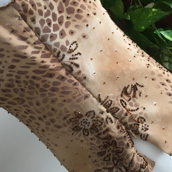 "Rickie Freeman for TERIJON" 100% Silk Beaded Top - Picture 3 of 4