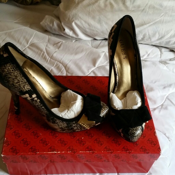 Guess heels