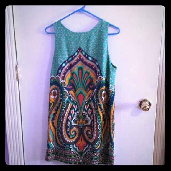Jade multicolored dress.
