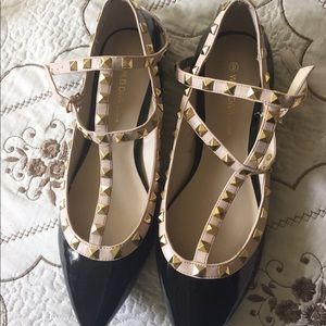 Studded caged flats