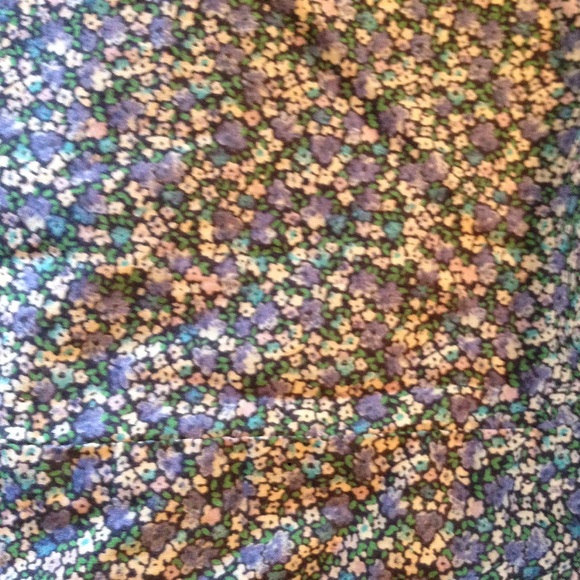 Gap FLORAL SKIRT! - Picture 3 of 4