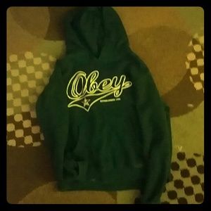 obey pullover