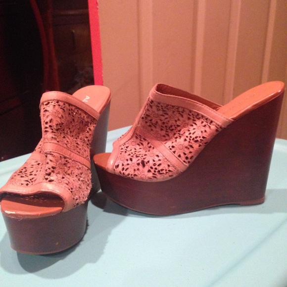 ALDO Eyelet Wedge Heels