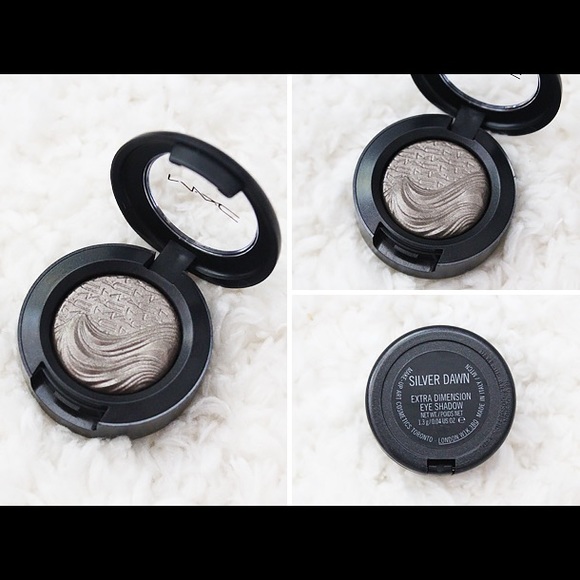 MAC Cosmetics Silver Dawn Eyeshadow
