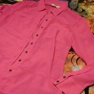 ❌SOLD❌Bright pink sheer top.