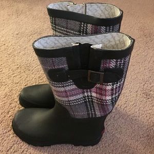 Rain boots