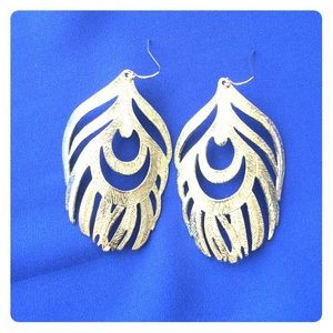 Authentic Karina style Kendra Scott earrings