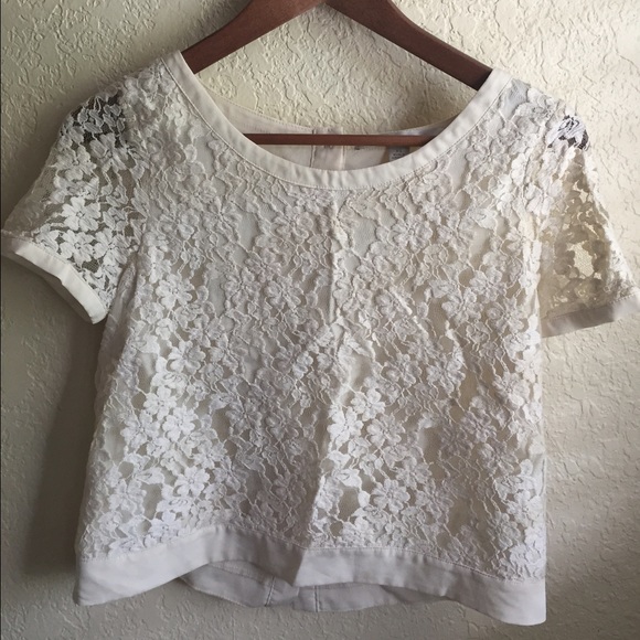 LC Lauren Conrad lace top
