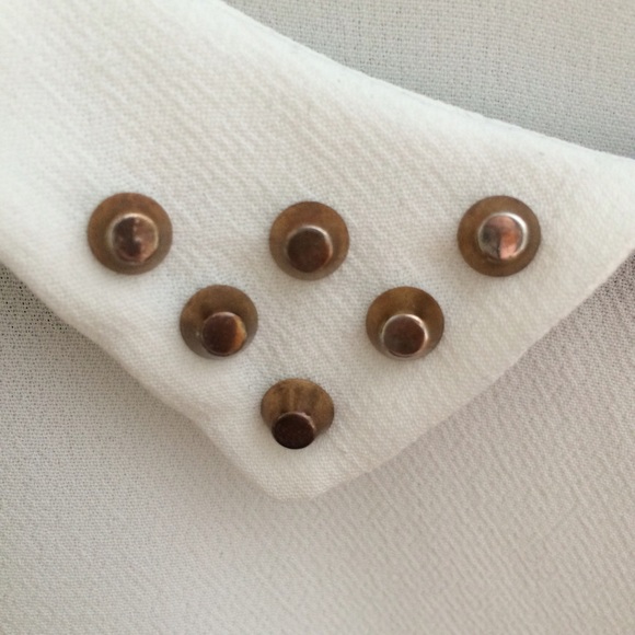 Zara Rocker Blouse - Picture 4 of 4