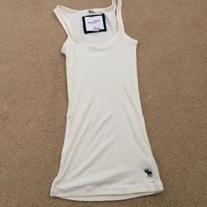 Abercrombie light fitted yellow tank top
