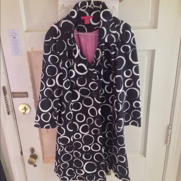 Black and White polka dotted raincoat!