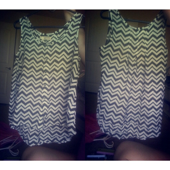 Chevron button tank top.