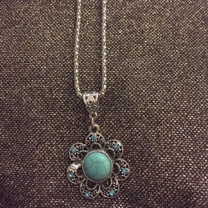 Flower turquoise necklace