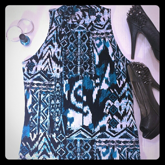 Teal Black White Sleeveless Top