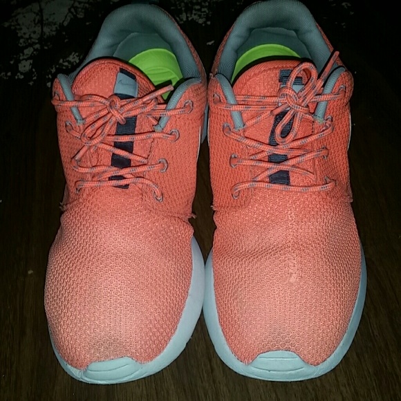 Nike Roche