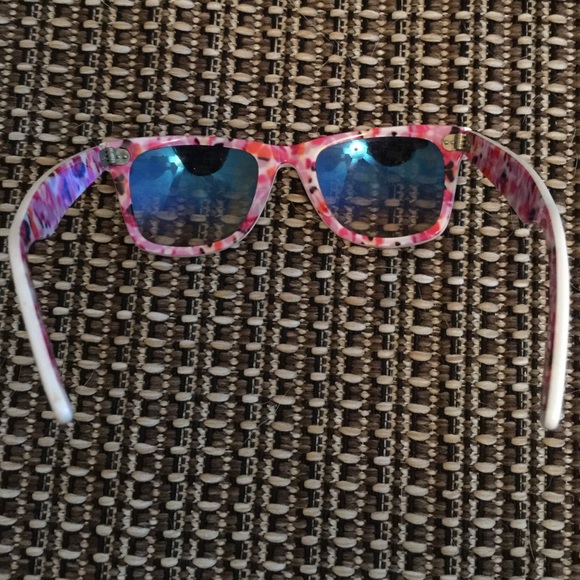 RARE PRINT Ray-Ban Wayfarers RB2140 - Picture 2 of 3