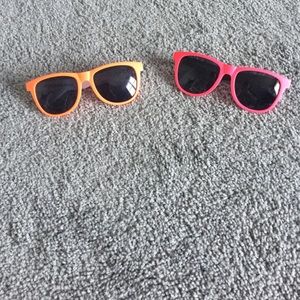 2 VS Pink sunglasses *willing to separate