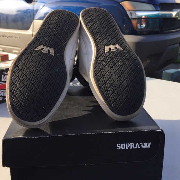 Brand new just used a couple good conditions - Picture 3 of 4