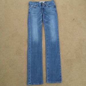 Abercrombie medium wash jeans