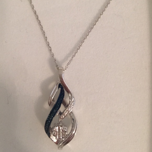 🚫SOLD🚫 - Picture 2 of 3