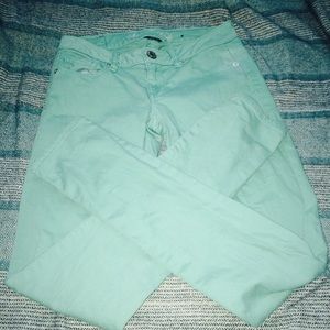 American Eagle skinny jeans