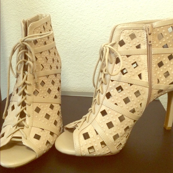 Gianni Bini Shoes - Nude Gianni Bini lace up heels with a peeptoe