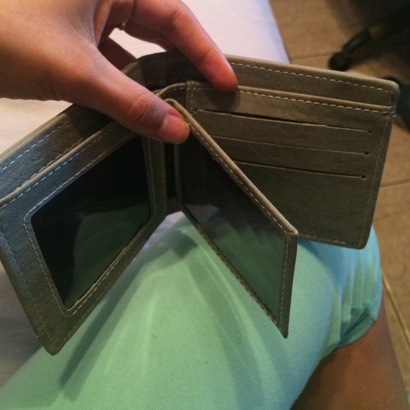 New wallet ! - Picture 2 of 3