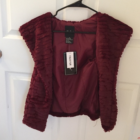 Me Jane Maroon Vest