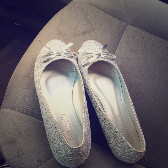 Brand-new sparkly flats