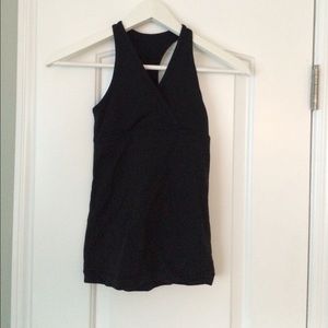 lulu lemon athletic top