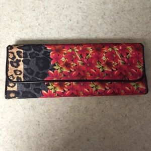 Aldo printed clutch.