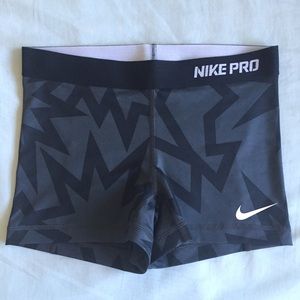 Rare Black Kapow Nike Pro shorts Size Small