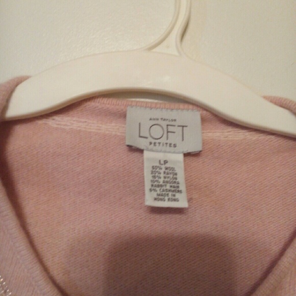 Light pink sweater