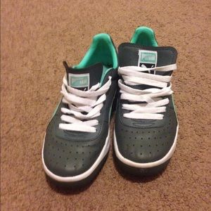 Puma sneakers