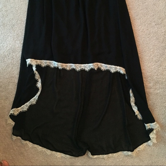 High/Low Skirt - Picture 3 of 3