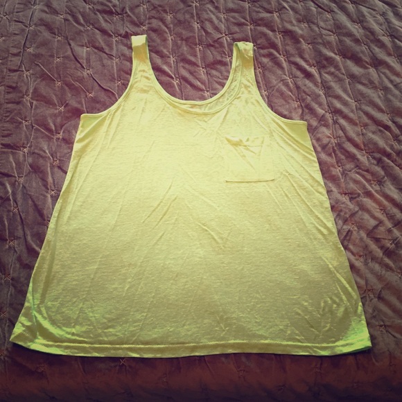Madewell linen flowy tank