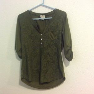 Army green baseball style t shirt