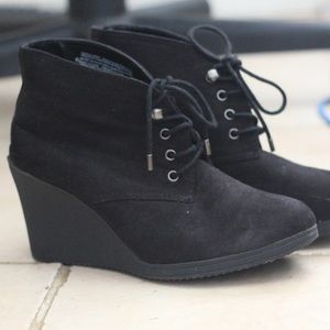 BLACK Merona Boot Wedges