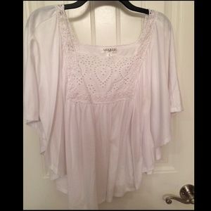 White Flow Shirt Size Large