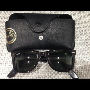 Ray-Ban Wayfarer Sunglasses